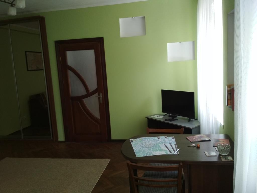 Like A Local Apartment Lviv Exterior foto